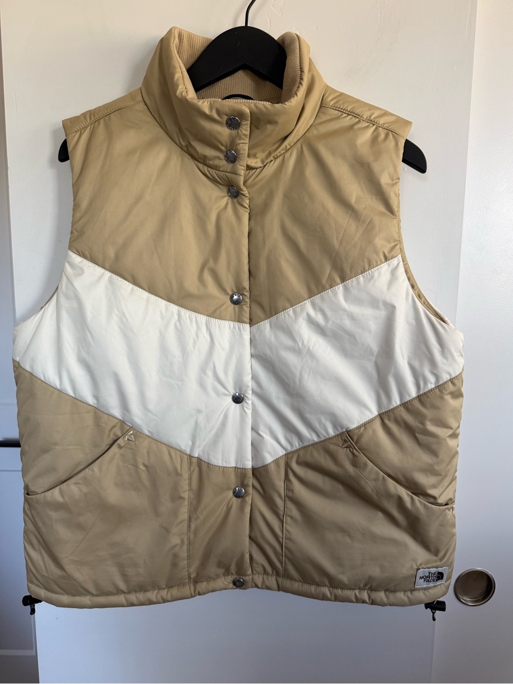 NWOT The North Face Women's Sylvester Vest Size Large